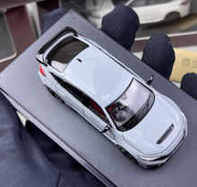 Load image into Gallery viewer, Motorhelix 1:64 JDM Civic Type R FL5 Racing Sports Model Diecast Metal Car New
