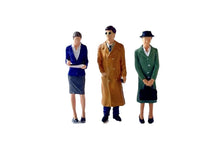 Load image into Gallery viewer, 1:64 Painted Figure Model Miniature Resin Diorama Sand Vintage WindCoat Lady Man New