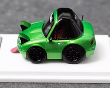 Load image into Gallery viewer, MJ 1:64 Green Miata MX5 Mini Cute Q Type Sports Model Diecast Resin Car New Collection