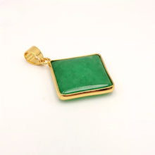 Load image into Gallery viewer, Nature Jade Diamond Shape Pendant Necklace Gift Jewelry charm Blessing Elegant