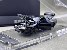 Load image into Gallery viewer, FH 1:64 Black Skyline GTR R32 S-Tune Nismo Sports Model Diecast Metal Car New Collection