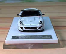 Load image into Gallery viewer, Car's Lounge 1:64 White 599xx GTO #2 Racing Sports Model Diecast Resin Car New