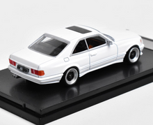 Load image into Gallery viewer, RM 1:64 White 560 SEC AMG W126 Coupe Sports Model Diecast Metal Car New