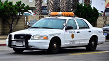Load image into Gallery viewer, Rollin 1:64 RSVP Police San Diego CROWN VICTORIA Model Diecast Metal Car New Collection