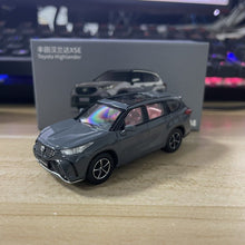 Load image into Gallery viewer, JKM 1:64 Grey Highlander XSE City SUV Sports Model Metal Diecast Car New