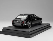 Load image into Gallery viewer, Banana 1:64 Black Phantom VIII Centenary Luxury Model Diecast Metal Car New Collection