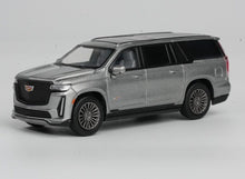 Load image into Gallery viewer, Masdi 1:64 Silver Escalade Full Size SUV Sports Model Diecast Metal Car New Collection