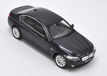 Load image into Gallery viewer, WELLY 1:24 535i Sedan Sports Model Diecast Metal Car Display