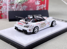 Load image into Gallery viewer, MT 1:64 JDM White S2000 Christmas Sports Model Diecast Metal Car New Collection