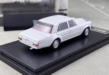 Load image into Gallery viewer, BSC 1:64 White 300SEL W109 AMG 6.8 Sedan Classic Model Diecast Metal Car New Collection