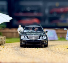 Load image into Gallery viewer, King 1:64 Black E63 AMG Estate S211 Wagon Sports Model Diecast Metal Car New Collection