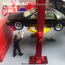 Load image into Gallery viewer, 1:64 Painted Figure Mini Model Miniature Resin Diorama Repair Polish Man Garage