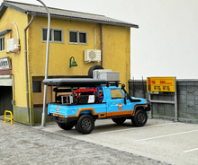Load image into Gallery viewer, Autobots 1:64 Gulf Land Cruiser LC79 Pickup Truck Model Diecast Metal Car New