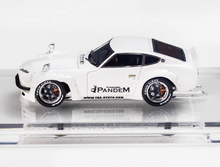 Load image into Gallery viewer, IG 1:64 White JDM Fairlady Z S30 Pandem Sports Model Diecast Resin Car New Collection