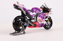 Load image into Gallery viewer, Maisto 1:18 2022 GP #5 Racing Sports Model Diecast Metal Motorcycle Bike