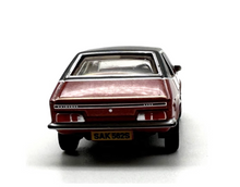 Load image into Gallery viewer, OXFORD 1:76 Princess Leland BL Renard Hatchback Sports Model Diecast Metal Car New Collection