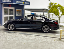Load image into Gallery viewer, Master 1:64 S450 W222 Luxury Sedan Sports Model Diecast Metal Car