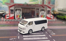 Load image into Gallery viewer, Masdi 1:64 2010 White Hiace Mini Van MPV Sports Model Diecast Metal Car New Collection