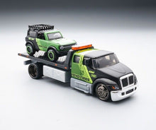 Load image into Gallery viewer, Maisto 1:64 International Flatbed Trailer Bronco Model Diecast Metal Car New