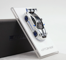 Load image into Gallery viewer, 1:64 SUHE White 911 GT3 RS Sports Model Diecast Resin Car New Collection