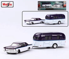 Load image into Gallery viewer, Maisto 1:64 1965 Riviera Camper Traveler Trailer Tow & Go Model Metal Car BN