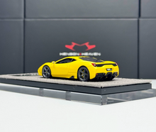Load image into Gallery viewer, HH 1:64 Yellow 458 Speciale Sports Model Diecast Resin Car New Collection