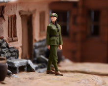 Load image into Gallery viewer, 1:64 Painted Figure Model Miniature Resin Diorama Toy Sand Lady Man Soldier