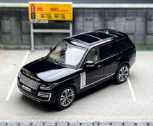 Load image into Gallery viewer, Masdi 1:64 2020 Black Range Rover SUV ORV Sports Model Diecast Metal Car New Collection