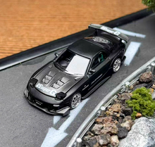 Load image into Gallery viewer, Poprace 1:64 Black RX7 FD RE Amemiya Sports Model Diecast Metal Car New Collection