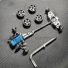 Load image into Gallery viewer, 1:64 GTR R34 Parts RB26 Engine Lifting Bracket Garage Scene Model Resin Car