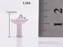 Load image into Gallery viewer, 1:64 Painted Figure Model Miniature Resin Diorama Sand Furniture Fan Bed Basin