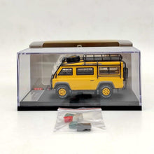Load image into Gallery viewer, Master 1:64 Defender Van Camper Sports Model Diecast Metal Car