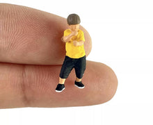 Load image into Gallery viewer, 1:64 Painted Figure Model Miniature Resin Diorama Sand Pregnant Woman Kids Toy