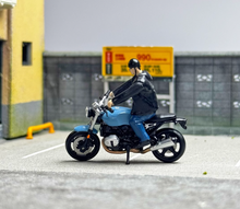 Load image into Gallery viewer, CM 1:64 R nineT Racing Sports Man Figure Model Diecast Metal Motorcycle Bike
