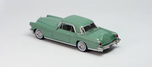 Load image into Gallery viewer, GFCC 1:64 Green 1956 Continental Mark II Classic Model Diecast Metal Car New Collection