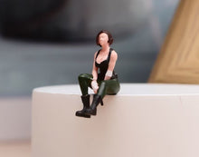 Load image into Gallery viewer, 1:64 Painted Figure Model Miniature Resin Diorama Lady in Black Sitting Cool Toy