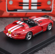 Load image into Gallery viewer, GFCC 1:64 HEC Red 1993 Viper Roadster Convertible Model Diecast Metal Car New Collection