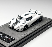 Load image into Gallery viewer, GRYNING 1:64 Matte White Agera R Racing Sports Model Diecast Resin Car New Collection