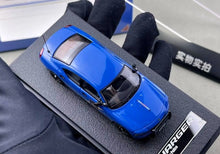 Load image into Gallery viewer, Rollin 1:64 2008 Blue Michigan MIP Police Charger Model Diecast Metal Car New Collection