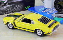 Load image into Gallery viewer, WELLY 1:24 1970 Mustang Boss 302 Muscle Racing Sports Model Diecast Metal Car