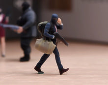 Load image into Gallery viewer, 1:64 Painted Figure Model Miniature Resin Diorama Toy Sand Gangster Bandit Set