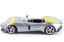 Load image into Gallery viewer, Bburago 1:24 Silver Monza SP1 Racing Sports Model Toy Diecast Metal Car BN