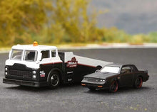 Load image into Gallery viewer, Maisto 1:64 Ramp Tow Flatbed Trailer Truck Model Toy Diecast Metal Car BN