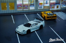 Load image into Gallery viewer, SH 1:64 F40 LM Super Racing Sports Model Diecast Metal Car New