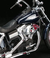 Load image into Gallery viewer, Maisto 1:12 2006 FXDBI Dyna Street Bob Model Diecast Metal Motorcycle New