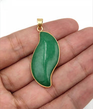 Load image into Gallery viewer, Nature Jade Leaf Green Pendant Necklace Gift Jewelry charm Blessing Luck Fortune