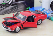 Load image into Gallery viewer, WELLY 1:24 1970 Mustang Boss 302 Muscle Racing Sports Model Diecast Metal Car