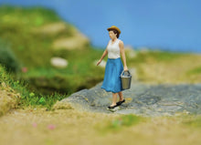 Load image into Gallery viewer, 1:64 Painted Figure Model Miniature Resin Diorama Sand Gardener Nurseryman Woman Collection