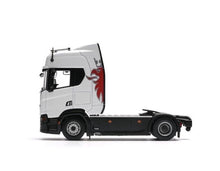 Load image into Gallery viewer, Masdi 1:64 White Griffin Scania R500 Truck Tractor Model Diecast Metal Car New Collection