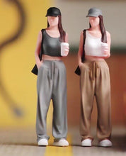 Load image into Gallery viewer, 1:64 Painted Figure Model Miniature Resin Diorama Sand Shopping Girl Beauty Lady